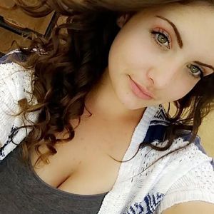 Meet your Posher, Marissa